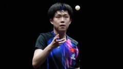WTT香港总决赛男单半决赛：王楚钦因伤退